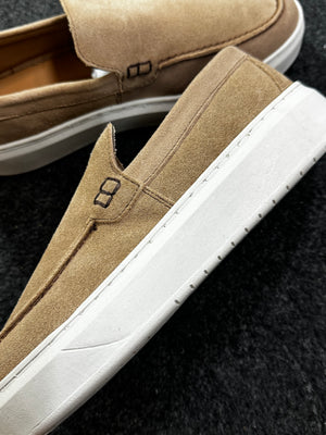 OLD MONEY ESSENTIAL FOOTWEAR - OMH Clothing
