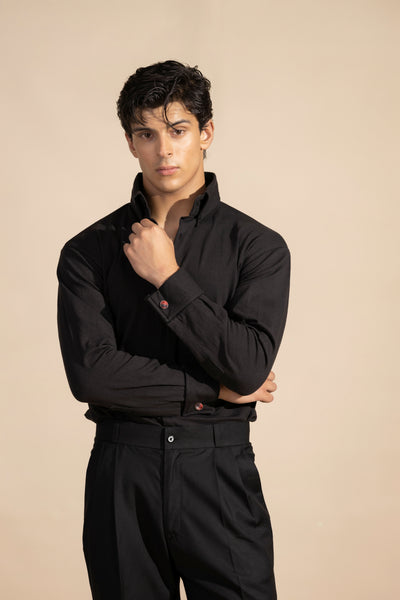 BLACK LONG COLLAR SHIRT