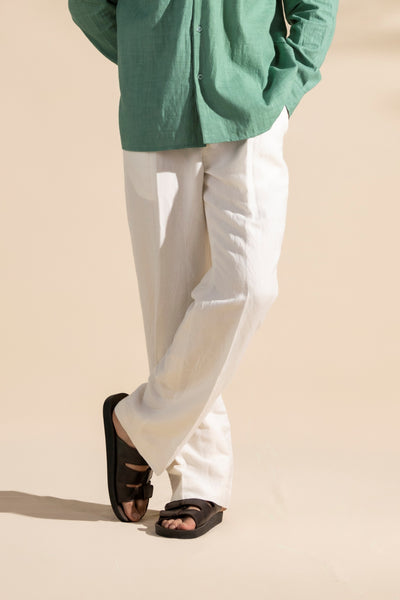 WHITE RELAXED FIT LINEN PLEATED TROUSER