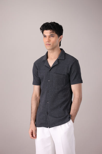 CHARCOAL WAFFLE KNITTED CUBAN COLLAR SHIRT