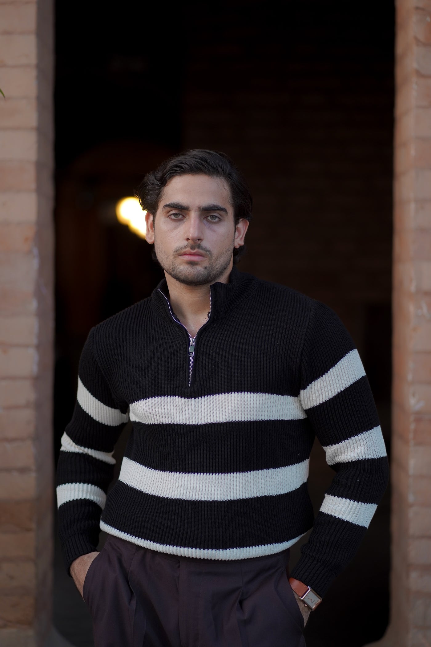 STRIPE ZIPPER SWEATER