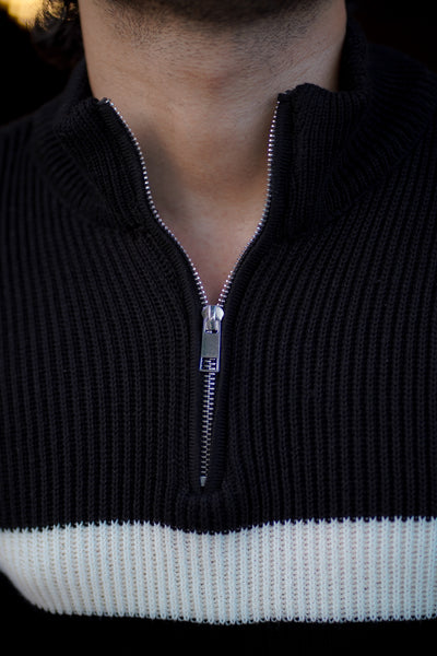STRIPE ZIPPER SWEATER
