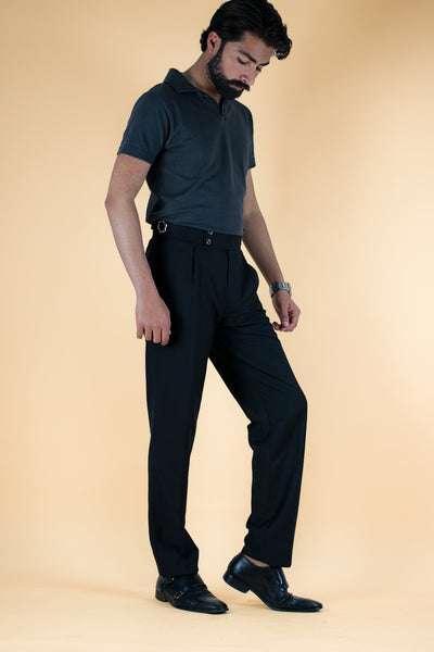 BLACK SIDE TAB SINGLE PLEATED TROUSER